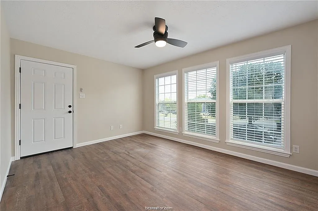 403 Manuel - D — Photo 3