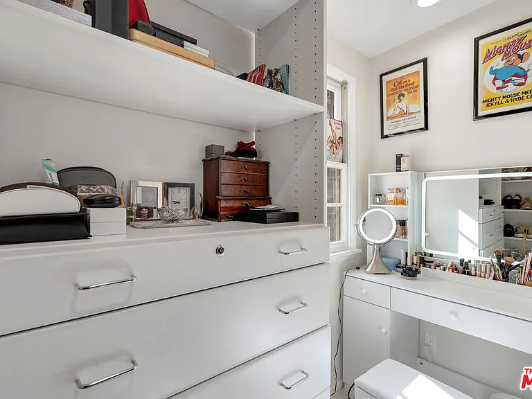 3331 Bennett Dr — Photo 32