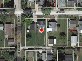222 Jules St, Westville, IL 61883