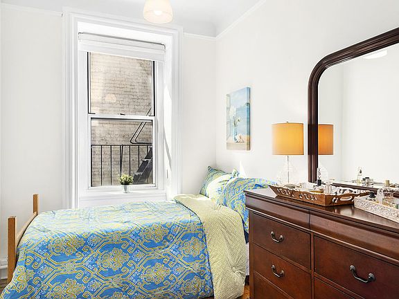 5th image of 301 W 108th St #3H