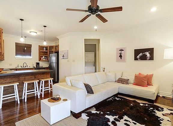 4th image of 2629 Valence St