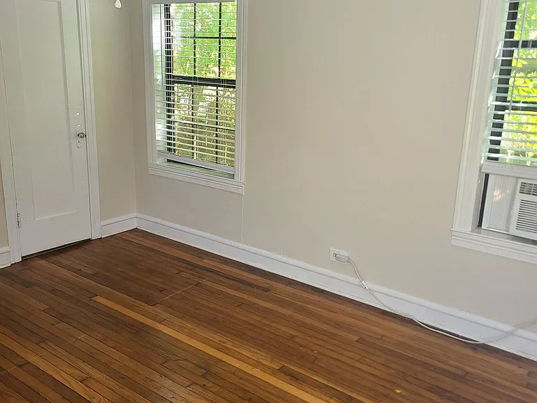 Back bedroom with closet