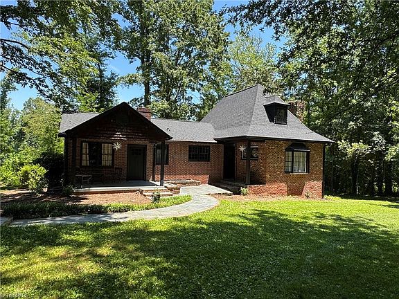 2nd image of 2381 Bethabara Rd