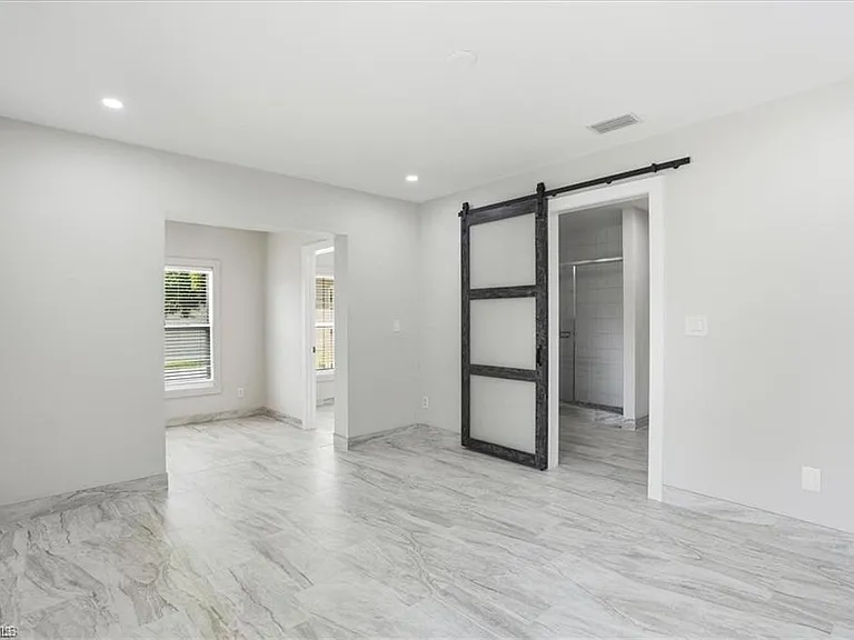 10225 Boca Cir — Photo 16