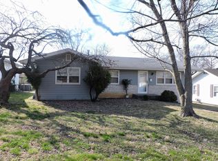 2513 N Albertha Ave, Springfield, MO 65803