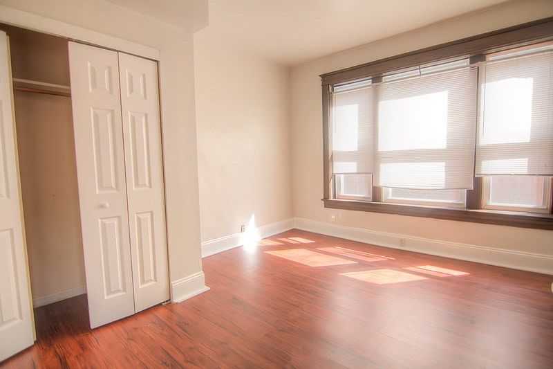 1st image of 3155 Magnolia Ave