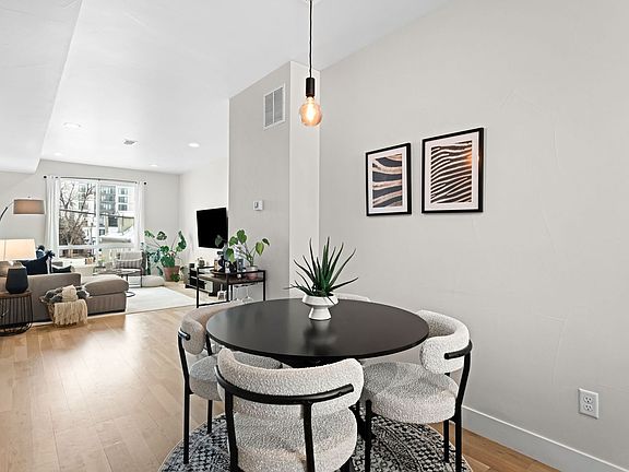 4th image of 3500 W Conejos Pl Unit 5