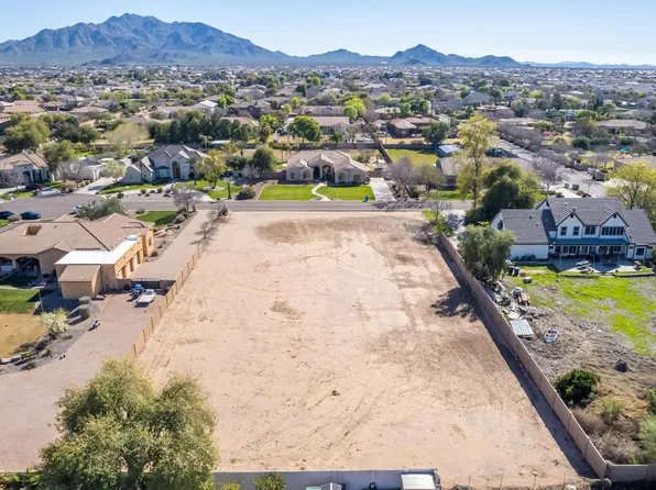 2744 E VIA DE PALMAS -- #10, Gilbert, AZ 85298