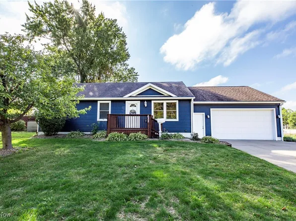 632 Thoreau Ave, Akron, OH 44306