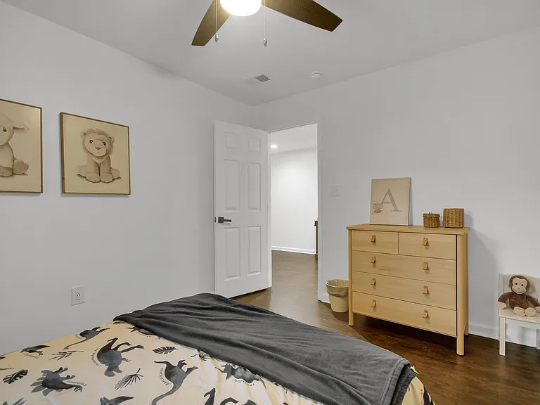 1215 Dowden St — Photo 25