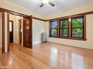 4420 N Greenview Ave APT 1E, Chicago, IL 60640