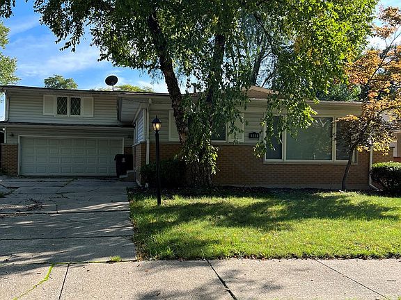 2nd image of 844 W Westwood Dr