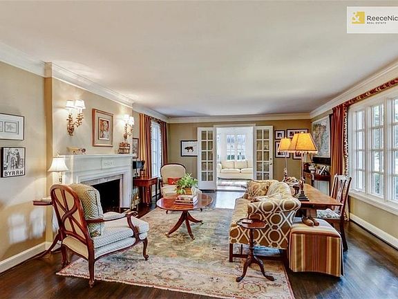 5th image of 3308 W 68th St