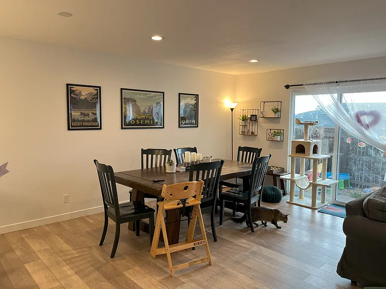 1502 Chambers Dr — Photo 7