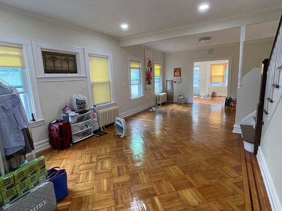 1st image of 23 Baughman Pl #1