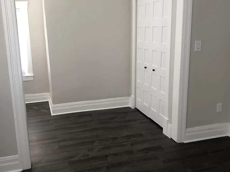 946 W Alexandrine St — Photo 3