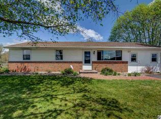 915 Center Rd, Newville, PA 17241