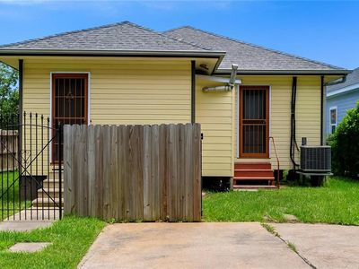 5328 Eastern St, New Orleans, LA, 70122