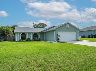 2120 SE Trillo St, Port Saint Lucie, FL 34952