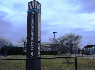 5545 B St SE, Washington, DC 20019