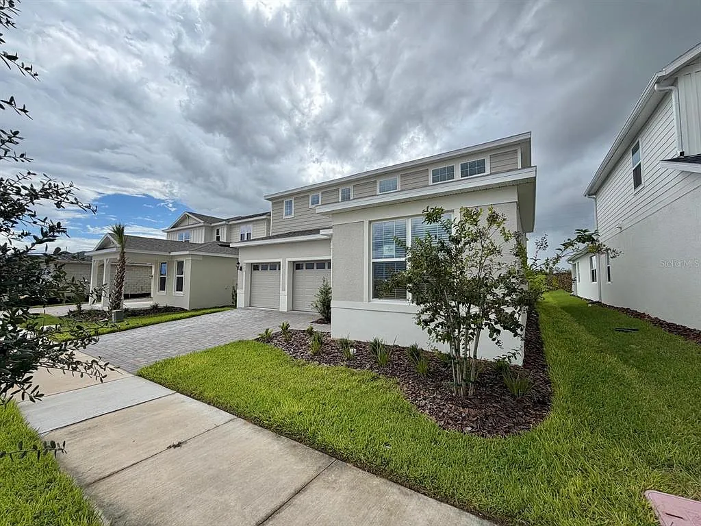 5 bed, 3.5 bath, 2631 sqft, $5,200 — Photo 3