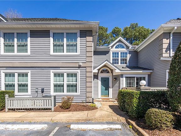 2nd image of 600 Rue Saint La Rogue