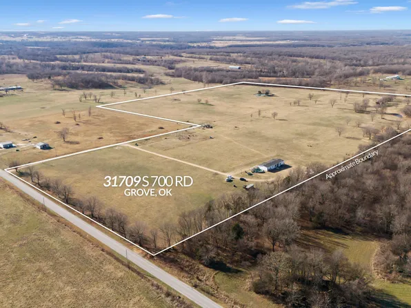 31609 S 700th Rd, Grove, OK 74344