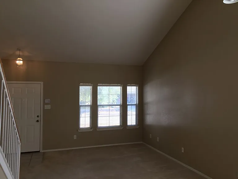 1187 Stone Forest Trl — Photo 2