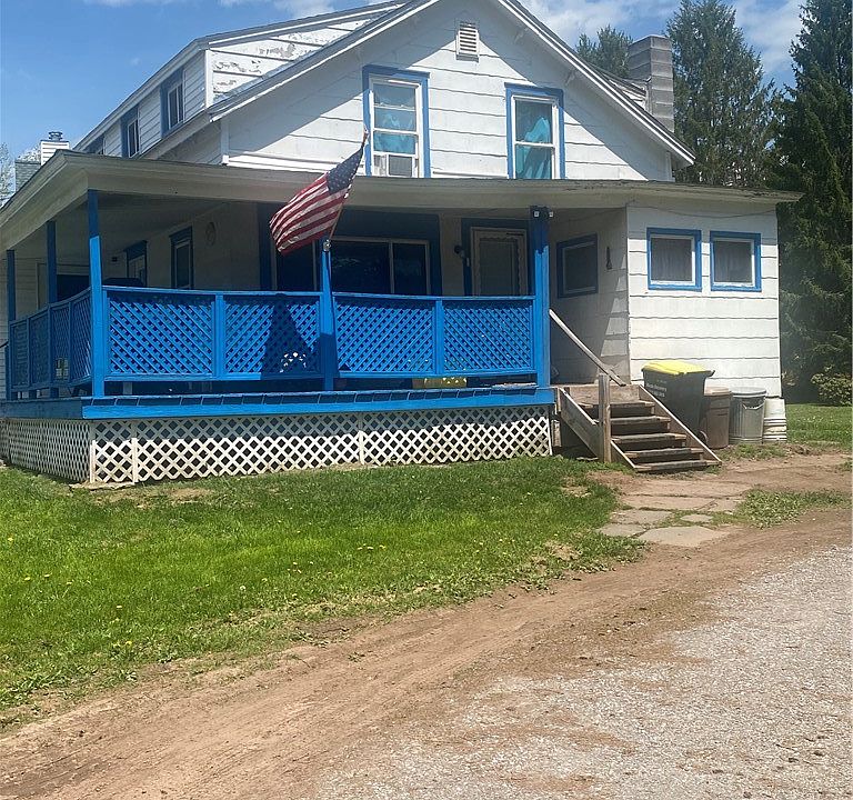1st image of 54 River St