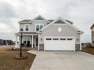 35085 Yahara Ct, Summit, WI 53066