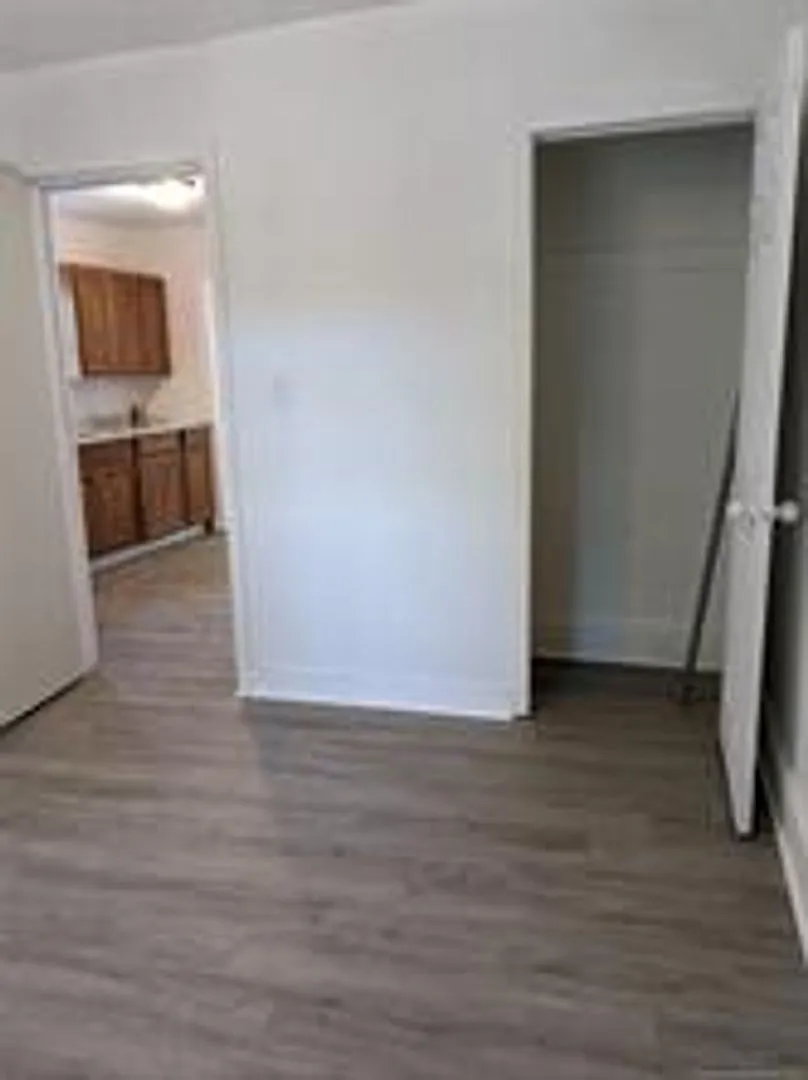 Come check out this duplex right off Historic Route 66. — Photo 1