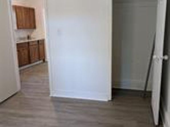 1126 S Wheeling Ave