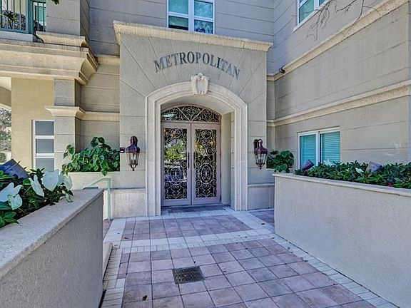 4th image of 403 S Sapodilla Ave APT 309