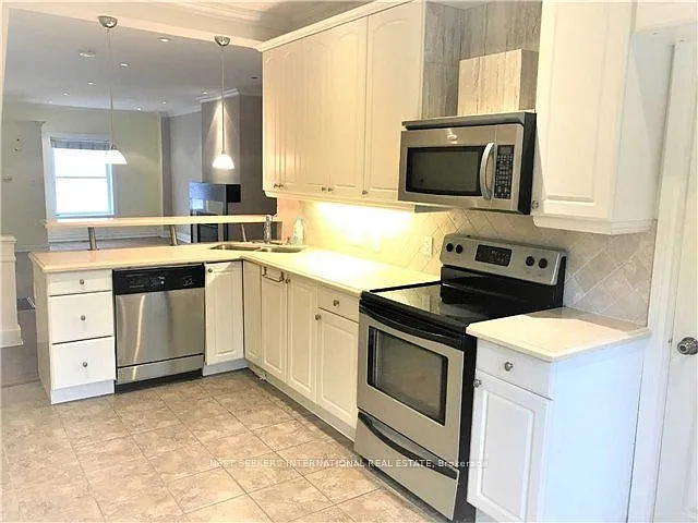 492 Eastern Ave — Photo 8