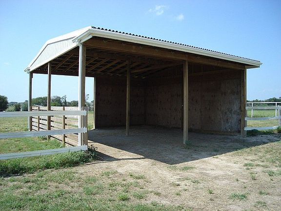 Hay barn
