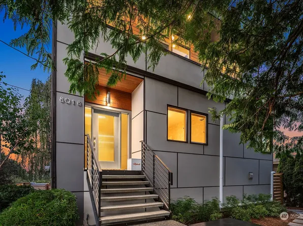 8018 Linden Avenue N, Seattle, WA 98103