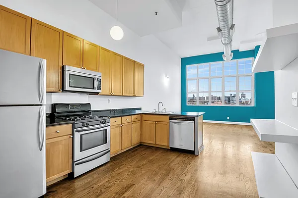 Rented by Corcoran | media 2