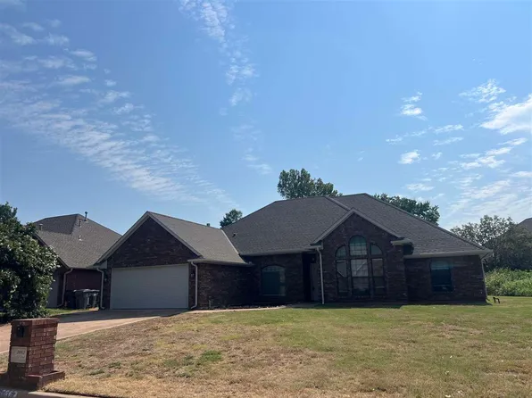 2003 NE 31st St, Lawton, OK 73507