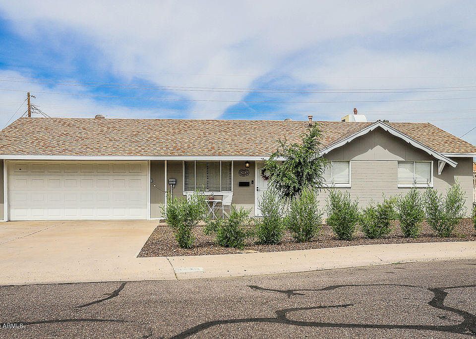 1st image of 8230 N 38th Dr