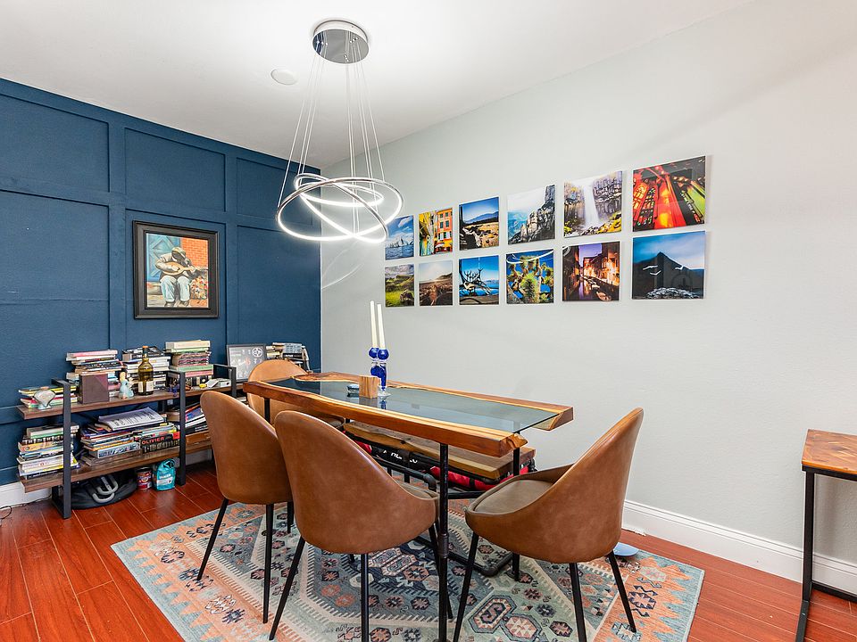 1st image of 3038 Parkway Blvd APT 302