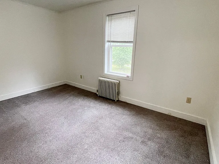 155 Center St — Photo 10
