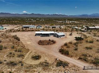 4810 N Ehrenberg Rd, Golden Valley, AZ 86413