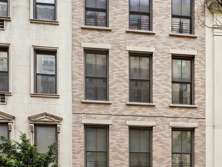 218 E 79th St #TWHS — Photo 12