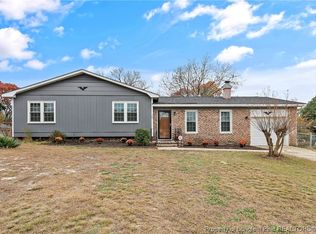 729 Emerald Dr, Fayetteville, NC 28311