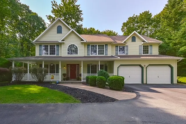 80 Hillbrook Drive - 1 — Photo 3