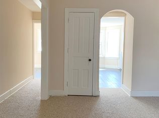 29 Belvidere St #302, Nazareth, PA 18064