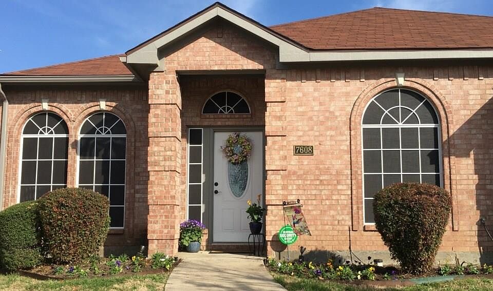 1st image of 7608 Belcrest Dr