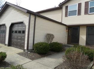 4829 Grafton Rd, Brunswick, OH 44212