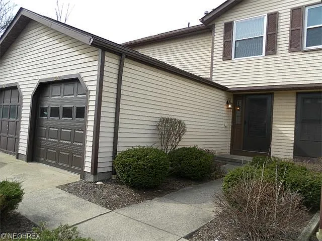 4829 Grafton Rd photo 1
