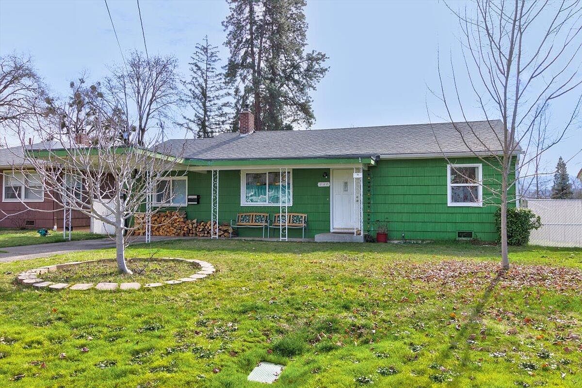 737 NE Memorial Dr, Grants Pass, OR 97526 Zillow